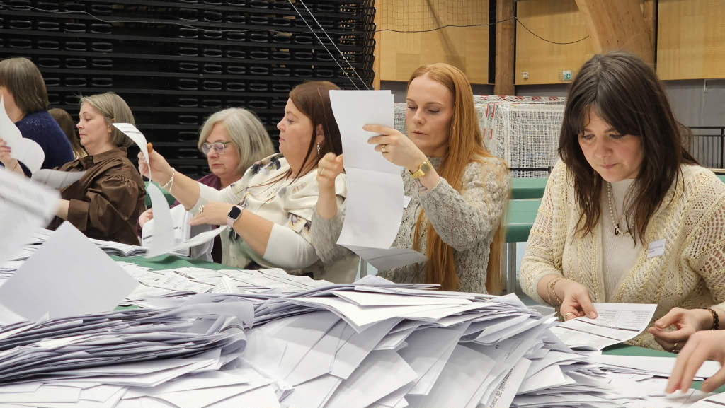 Løgtingsval 2026: Vænta at vera liðug beint fyri midnátt