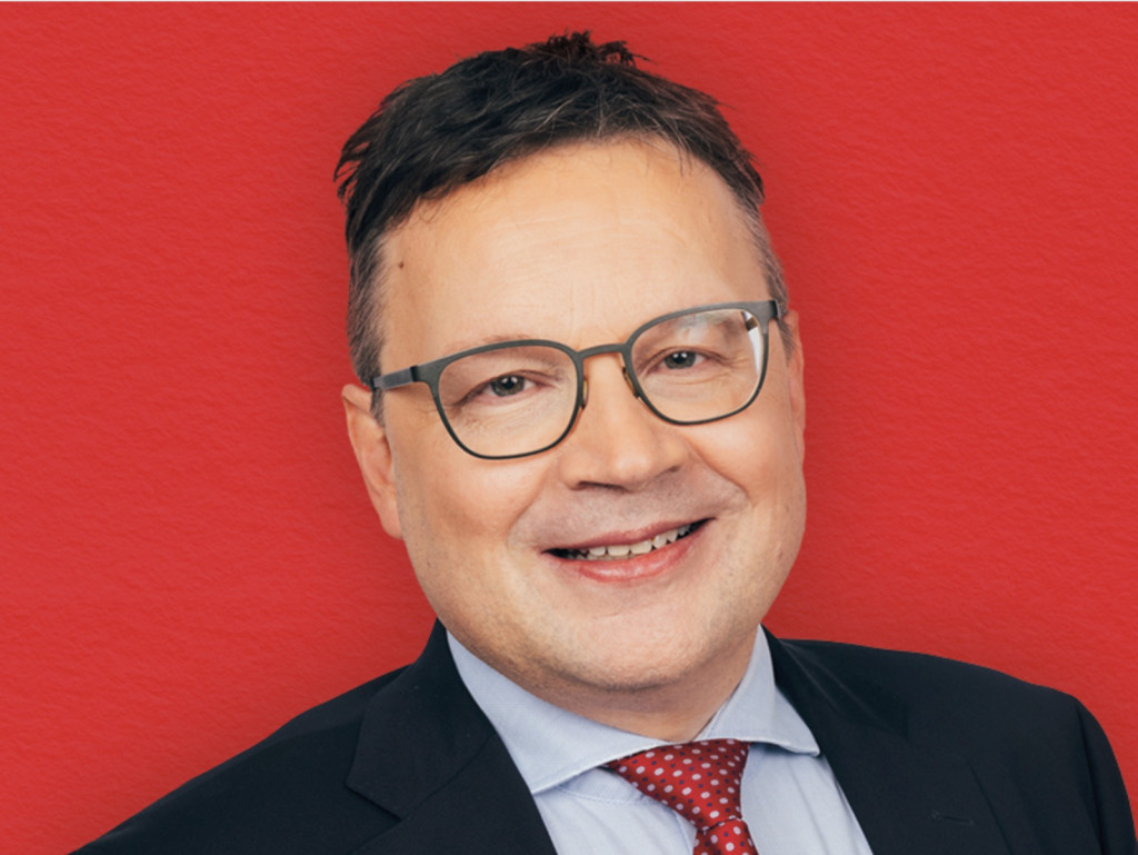 Takk fyri áheitanina. Tú verður avgreiddur í 2028